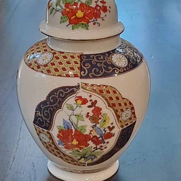 Gold Imari Mid-Century Japanese Porcelain Ginger Jar W/Lid Hand Painted Vintage - Picture 7 of 11